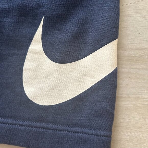Nike Men's Sportswear BB GX Graphic Club Fleece Shorts 8.5 inseam Size Small - Picture 12 of 12